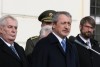 Na Hradčanském náměstí v Praze dnes zaznělo: "Tak přísaháme"