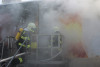 Vojenští hasiči cvičili v ohňovém trenažéru Fire Dragon 9000. Jako první v Česku si jej vyzkoušeli i naši příslušníci