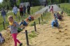 Děti z letního tábora vyzkoušely překážkovou dráhu