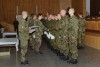 Bezmála pět stovek nově vycvičených profesionálů míří do armády